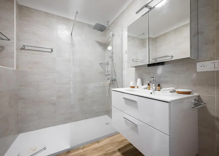 Le Coq Pamela - Ac - Wifi Menton